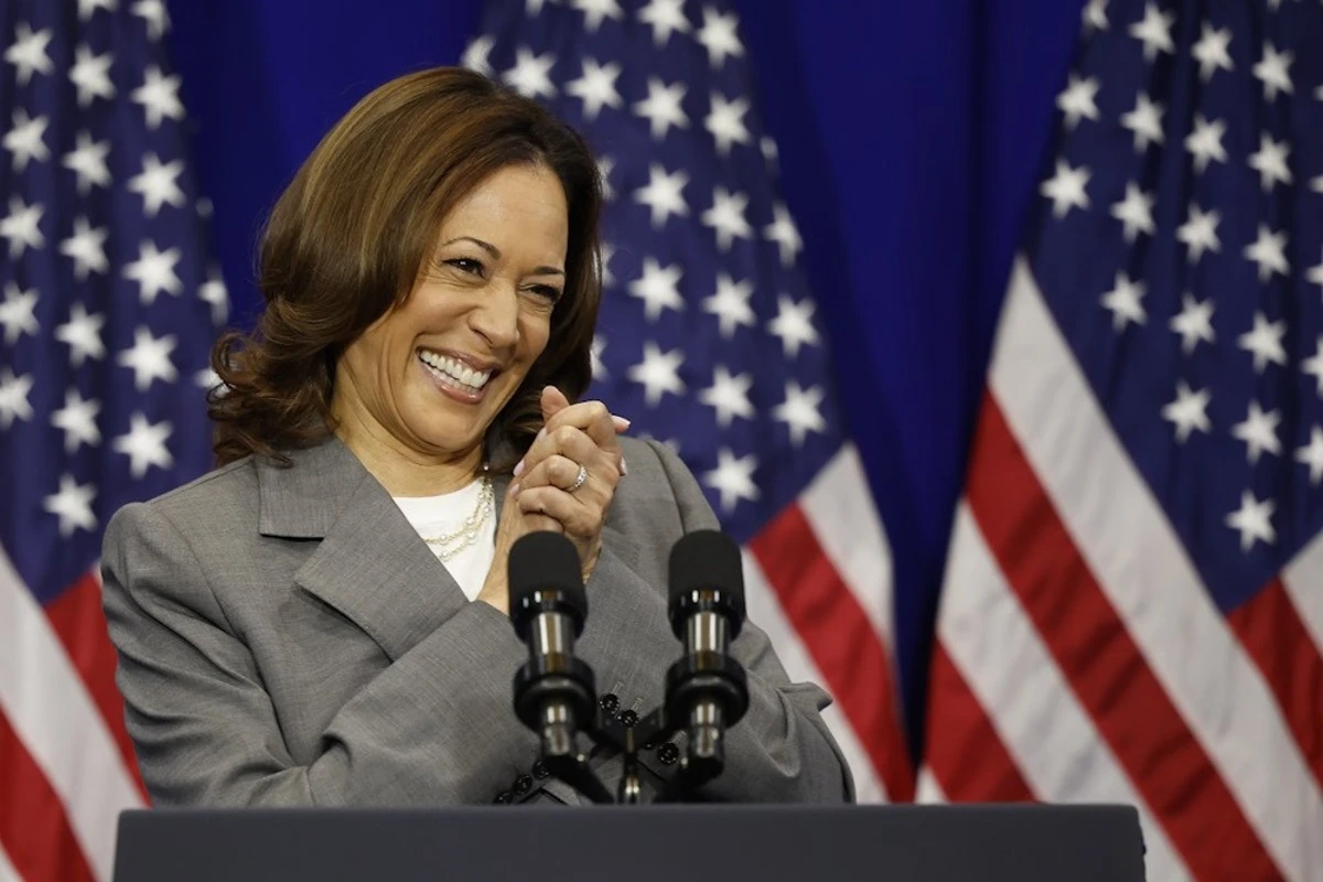 Kamala Harris Urged To Host Crypto Policy Roundtable In October